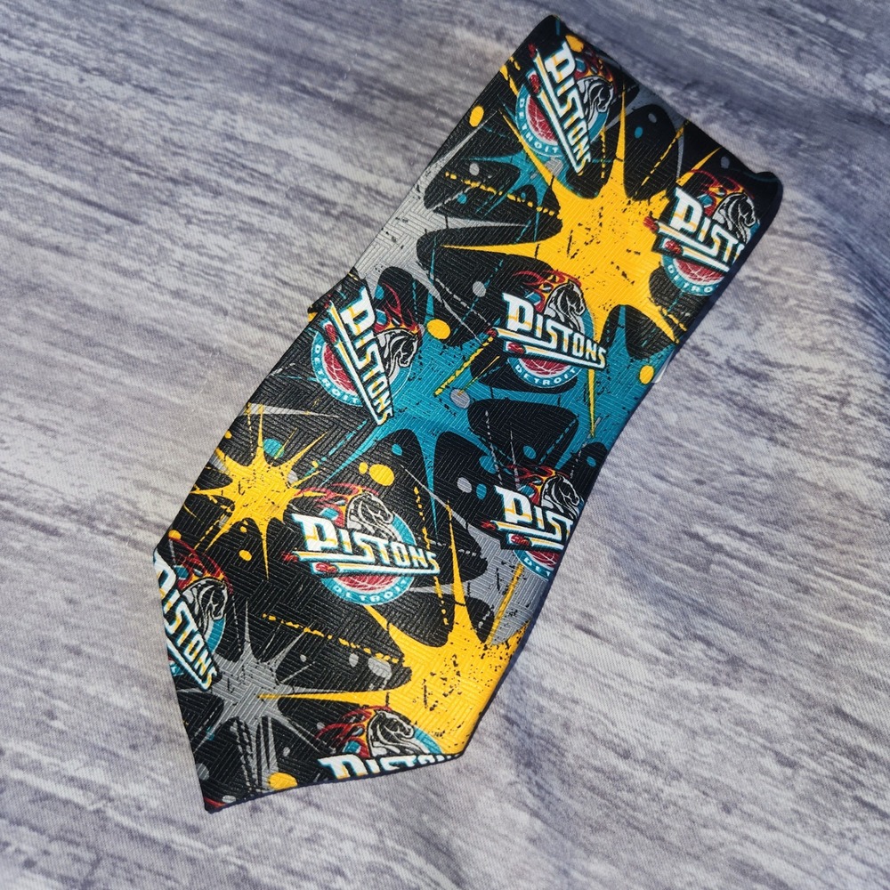 Vintage Detroit Pistons Burst Repeat NBA Necktie Tie Basketball Sports Fan Tag